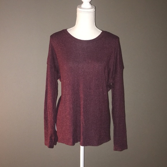 American Eagle Outfitters Tops - American Eagle burgundy sweater sz L